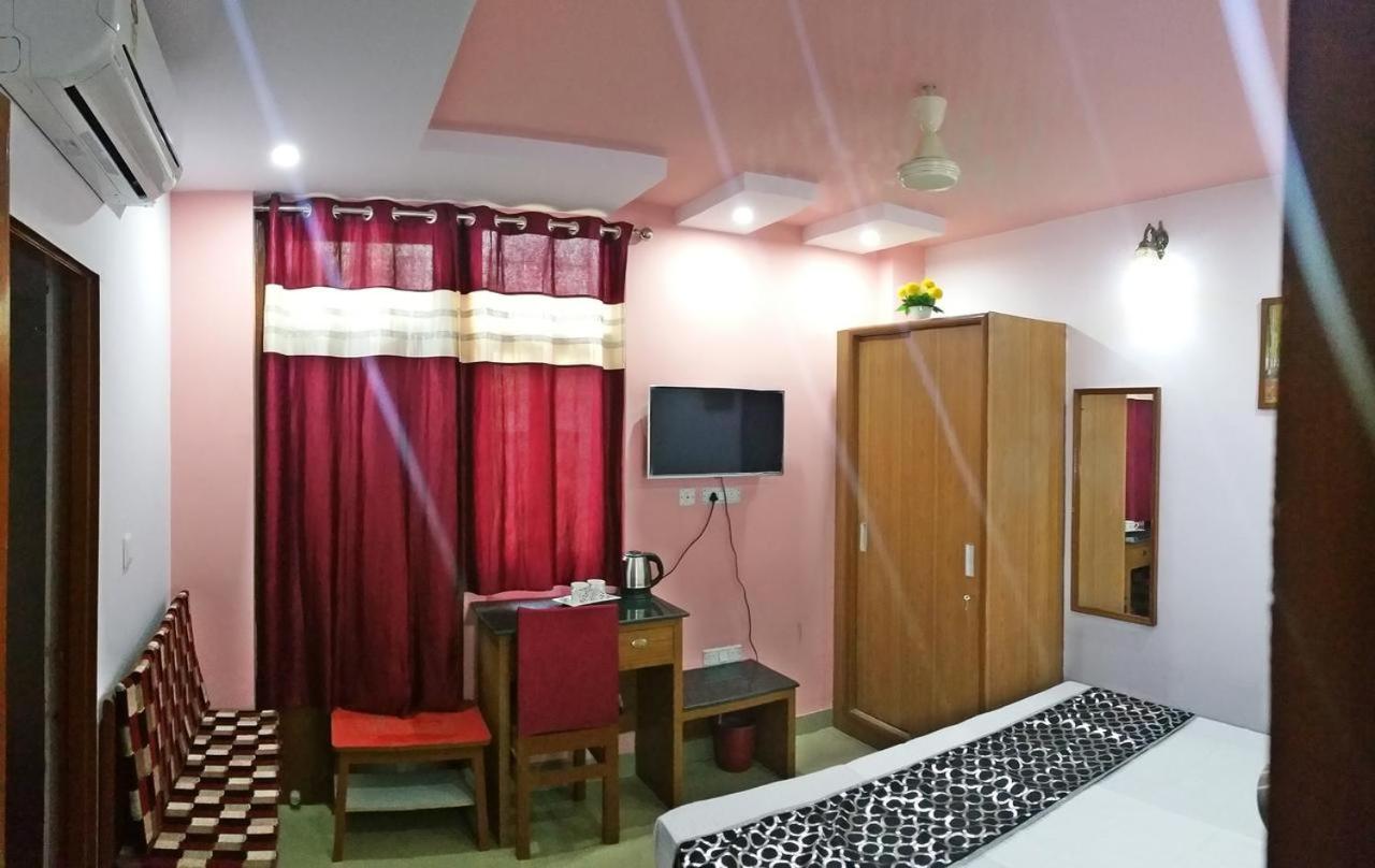 Airport Sky Inn Homestay Джайпур Екстериор снимка